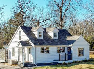 8200 Igou Gap Rd, Chattanooga, TN 37421