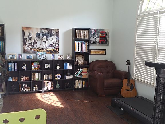 4th image of 3675 McClure Woods Dr