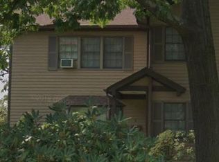 4 Midland Ave, White Plains, NY 10606