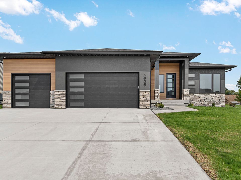 1st image of 4906 Kara Dr