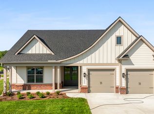 149 Limelight Ln, Lenoir City, TN 37772