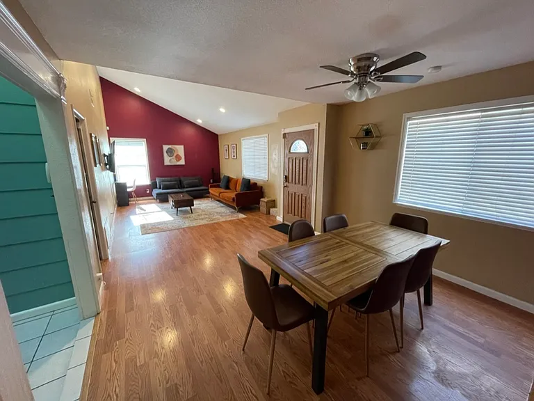 4417 Norocco Cir — Photo 8