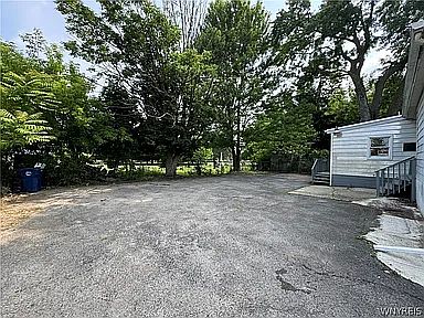3rd image of 1114 Haeberle Ave Unit 1