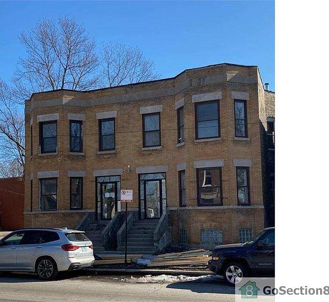 1st image of 6403 S Eberhart Ave #2