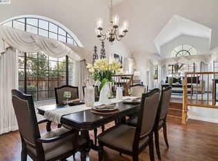 40955 Canyon Heights Dr, Fremont, CA 94539