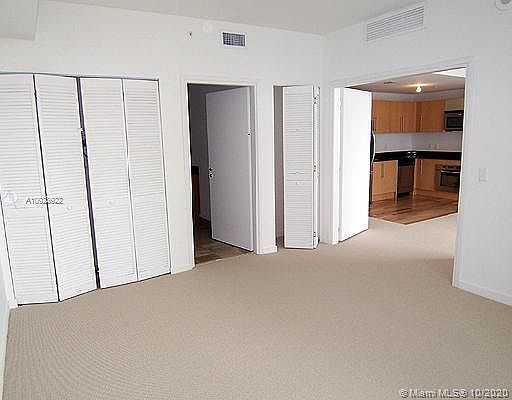 3rd image of 300 S Biscayne Blvd APT 2209