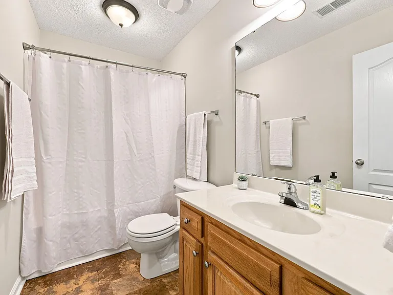 360 Willhaven Dr — Photo 33