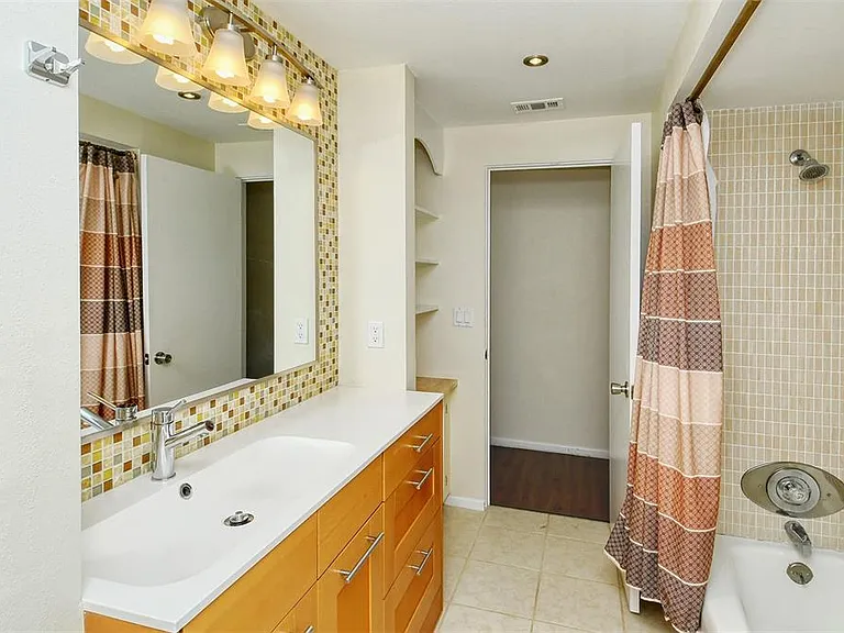 3137 Lockwood Ter — Photo 28