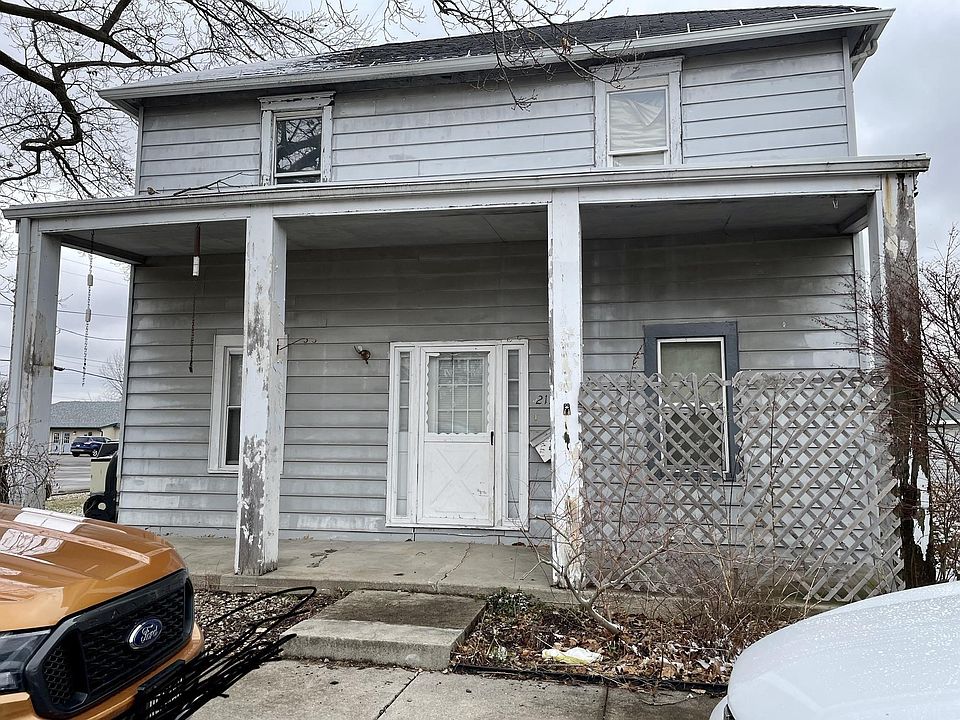 1st image of 212 W McDonald St
