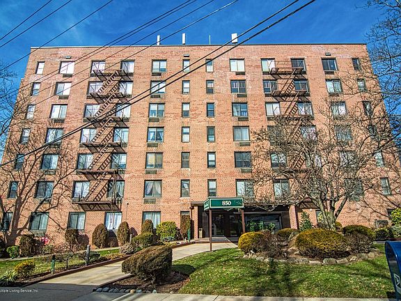 4th image of 850 Howard Ave APT 5C