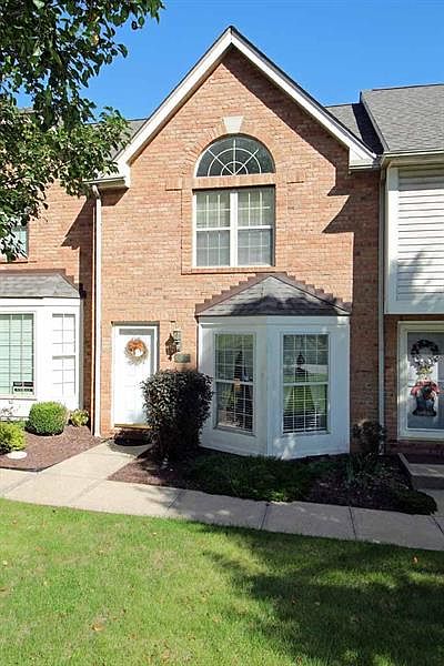1st image of 1004 Berrington Ct