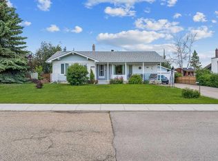 1418 S 18th Ave, Didsbury, AB T0M 0W0