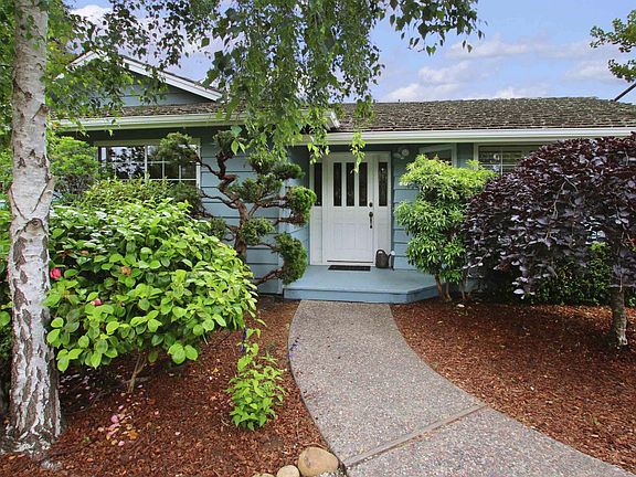 2nd image of 421 Baltusrol Dr