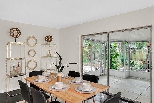 Home For Sale In OAK MONT UNIT 01