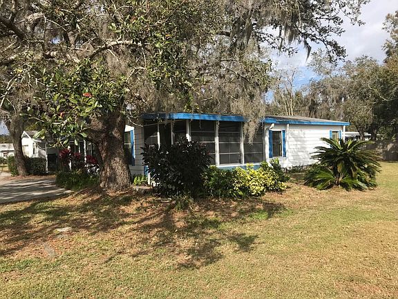 2nd image of 117 Oak Tree Blvd