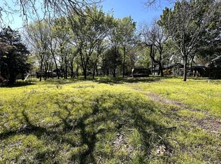 405 W Grand St, Whitewright, TX 75491