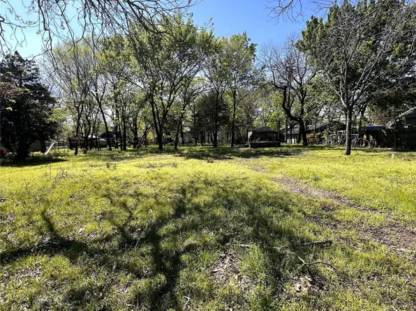 405 W Grand St, Whitewright, TX 75491