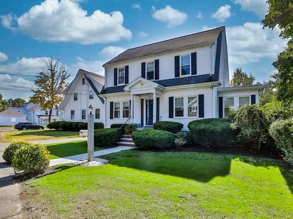 22 Murray Ave, Milton, MA 02186
