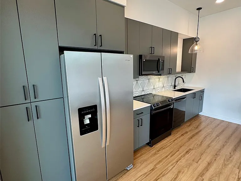 2165 Gabriels Pl #1111 — Photo 6