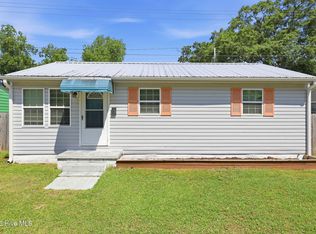 518 Ruth Ave, New Bern, NC 28560