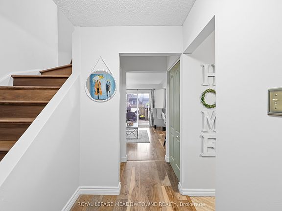 5th image of 59 Maple Ave #36