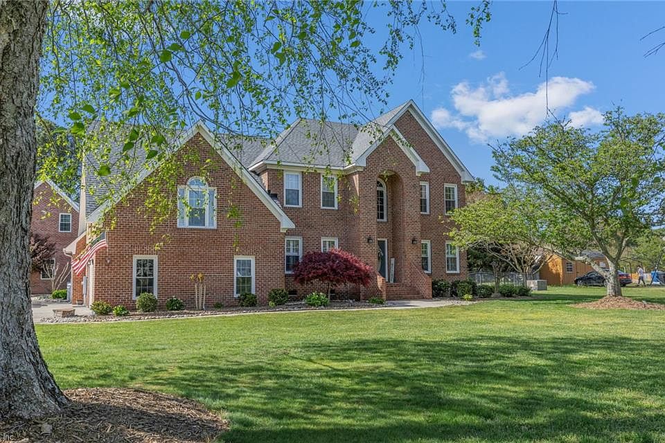 1st image of 2112 Blossom Hill Ct