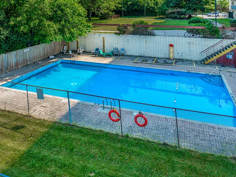 1650 Sheppard Ave E — Photo 7