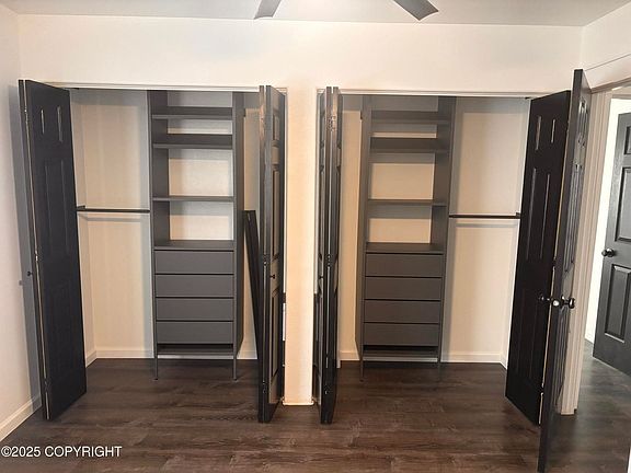 5th image of 5971 Ridgelake Cir