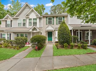 7938 Shadow Oak Dr, Charleston, SC 29406