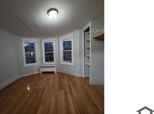 137 1/2 Morningside Pl #1, Yonkers, NY 10703