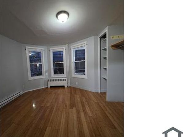 137 1/2 Morningside Pl #1