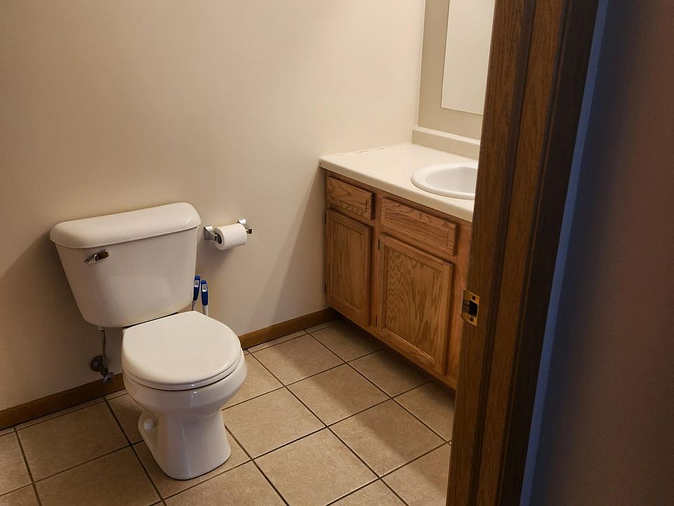 1st image of 1215 Leon Way #1