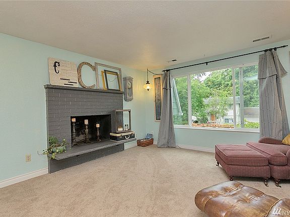 5th image of 6731 19th Dr NE