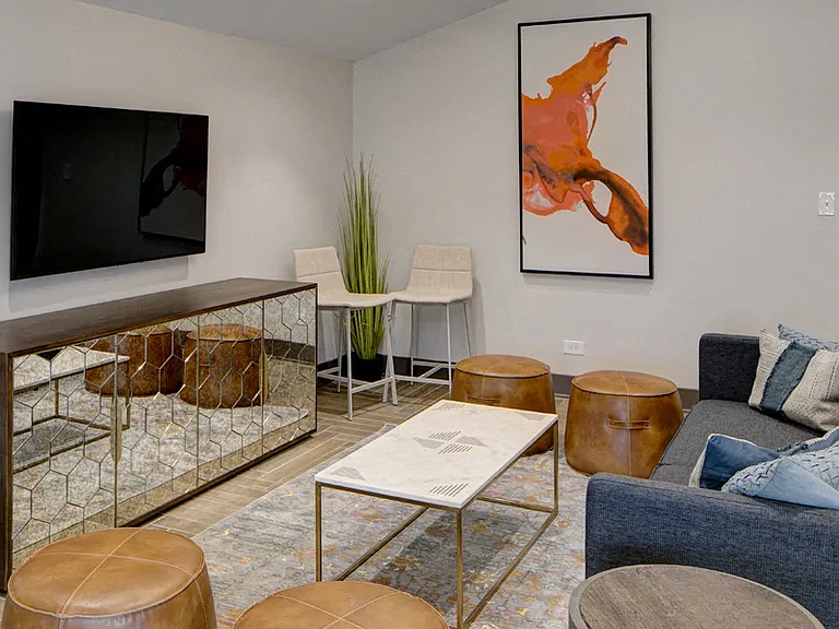 Willow Crossing Apartments — Photo 10