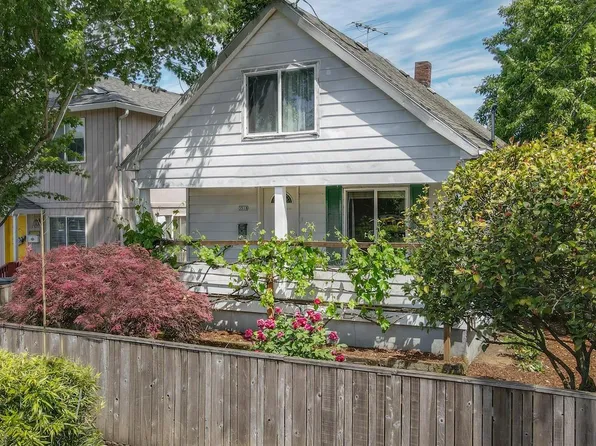 3518 SE 69th Ave, Portland, OR 97206