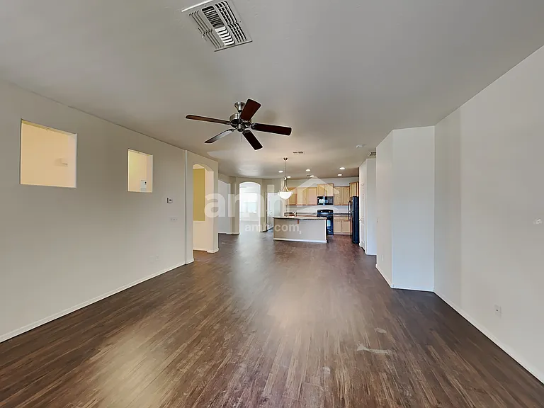 2363 E Omega Dr — Photo 9