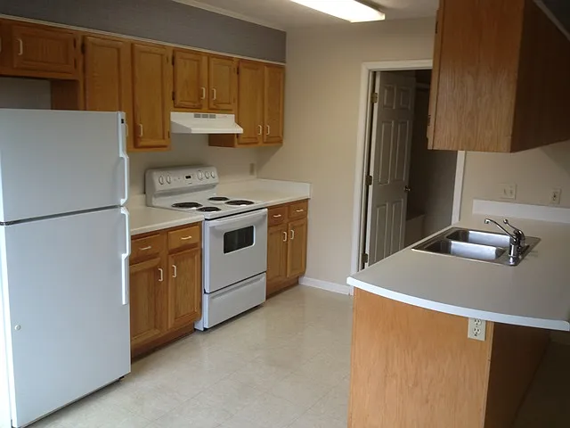 2823 College Ave #2 — Photo 6