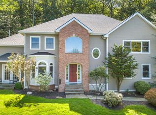 265 Joyce Rd, Hamden, CT 06518