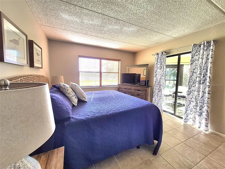 50 Woodlake Pl #50 — Photo 23