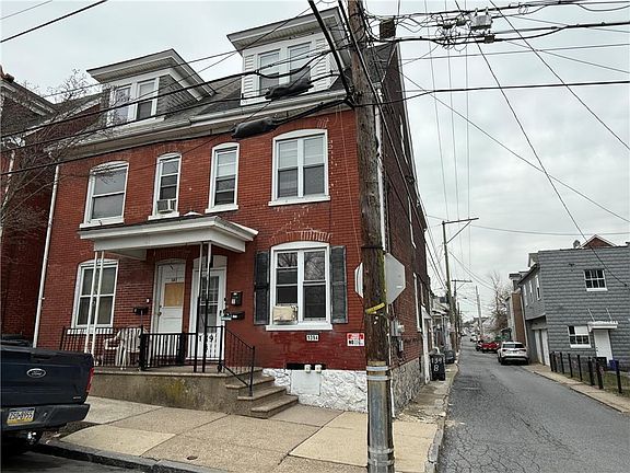 2nd image of 139 S 9th St