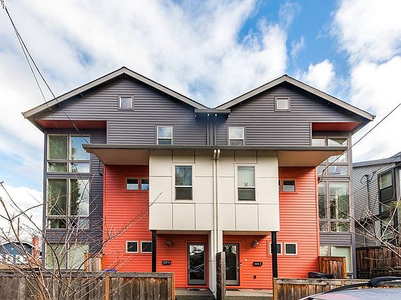 Exterior: unit is the one on the right.