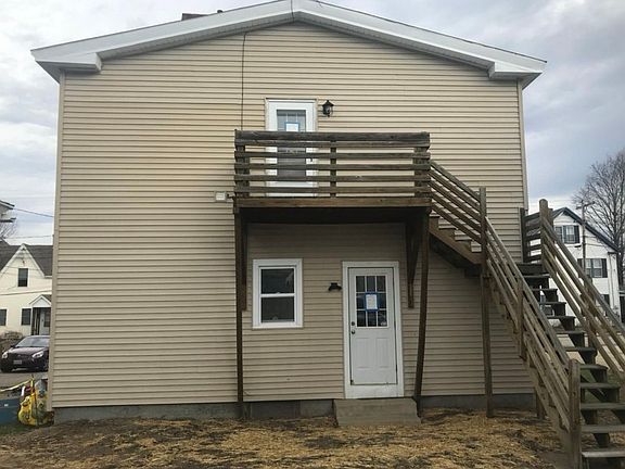 2nd image of 11 Church St #11