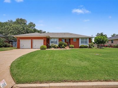 345 Lakeside Dr, Altus, OK, 73521