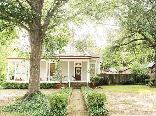 2803 Hazel St, Texarkana, TX 75503