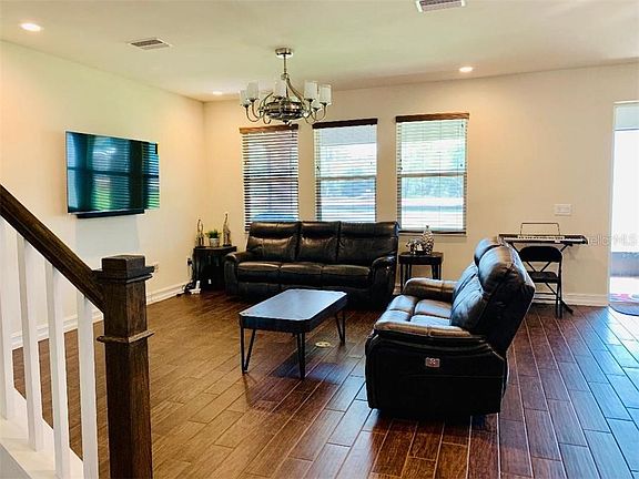 4th image of 16329 Hyde Manor Dr
