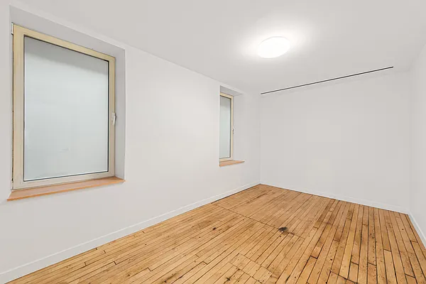 Rented by Douglas Elliman | media 9