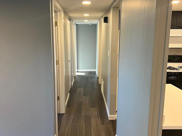 208 Argus Dr #LOWER — Photo 8