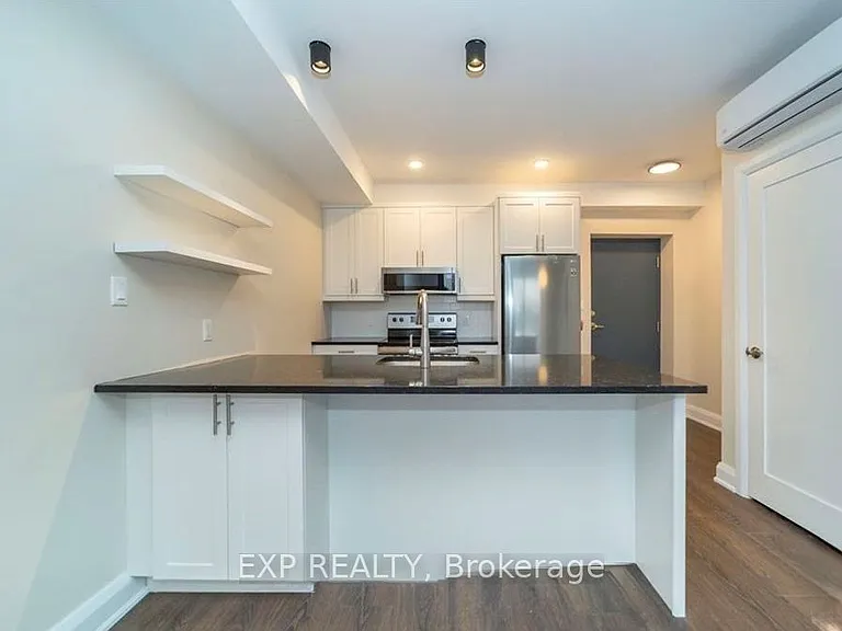 33 Maple Grove Rd #204 — Photo 3