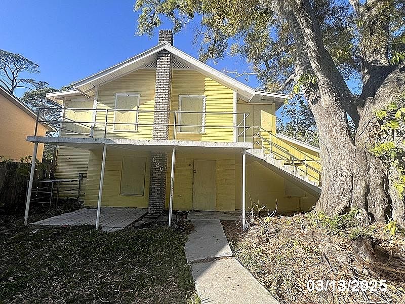 1st image of 625 25TH AVENUE S