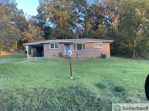 2nd image of 818 Martin Luther King Dr